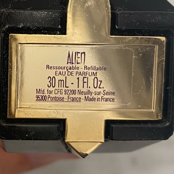 Alien Perfume By Thierry Mugler Purple and Gold - Picture 4 of 4